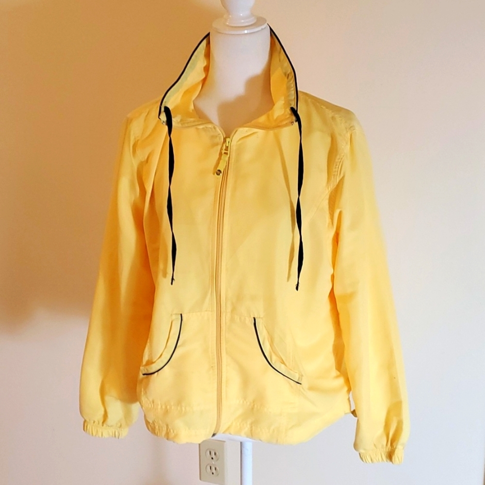 Three hearts yellow windbreaker